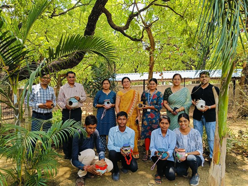 पक्षी घर जागरूकता